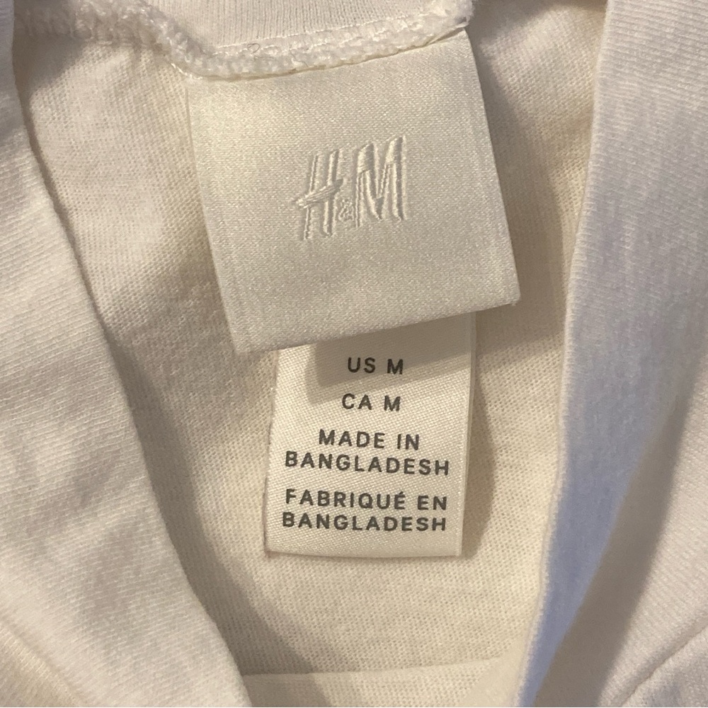 H&M mock neck basic white tee - Picture 5 of 9
